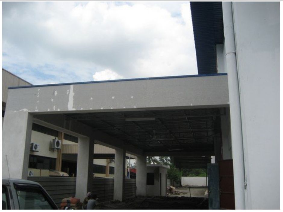 1740960338615b09c5_awning_56.jpg