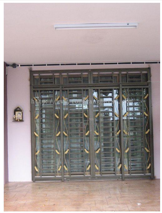 17409604109335n1hp_door_13.jpg