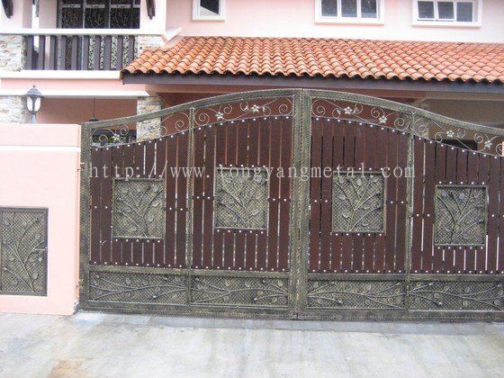 1740961160010tdgd6_main_gate_45.jpg
