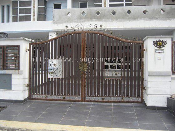 17409611600118e9hz_main_gate_48.jpg