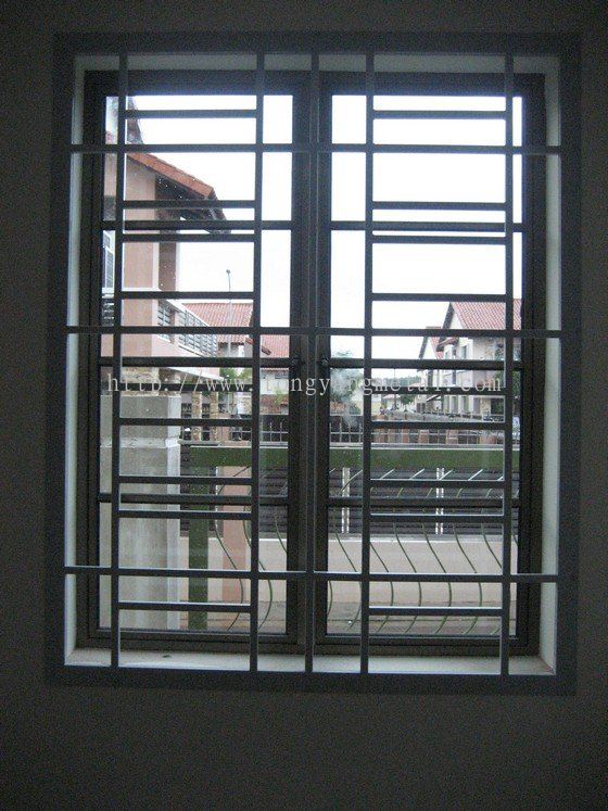 17436027166165uo6r_window_7.jpg